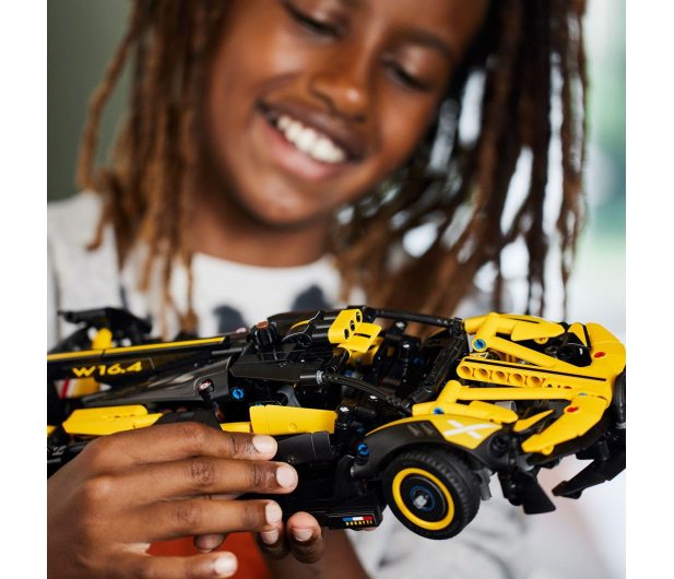 LEGO Technic 42151 Bolid Bugatti - 1090595 - zdjęcie 3